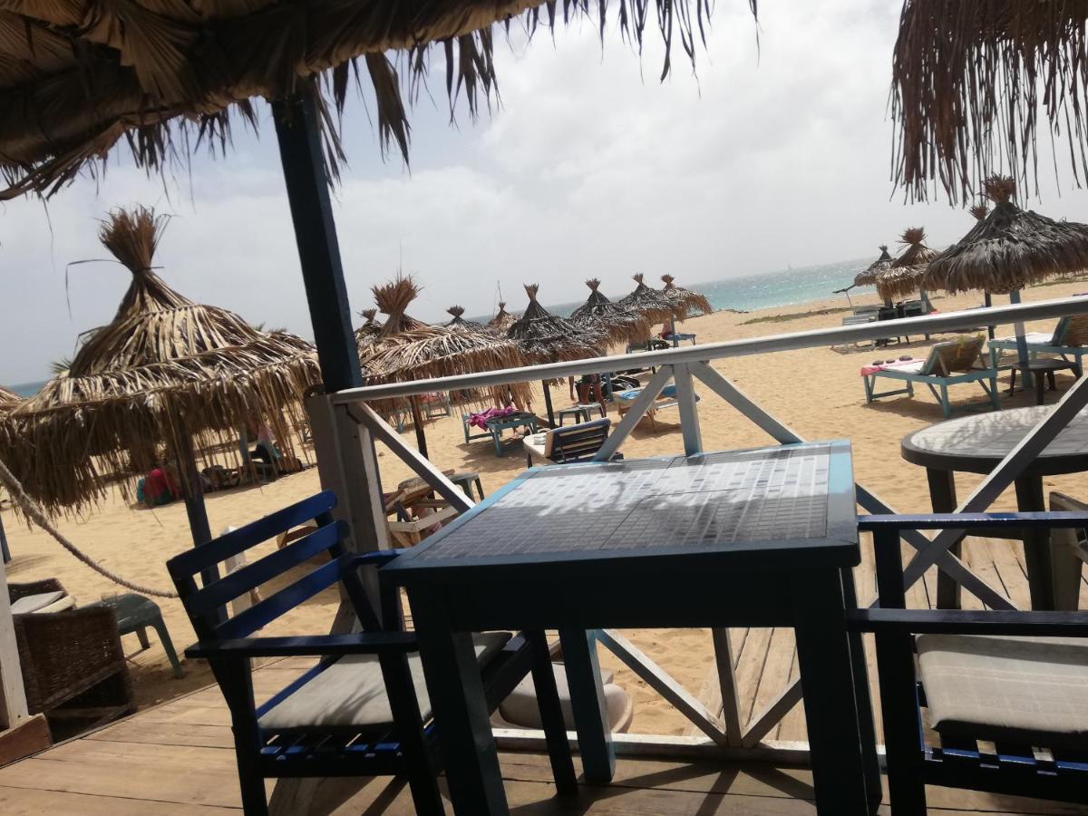 Adult Only Beachfront 2 Bedroom Apartment Santa Maria Airport Pick Up, Aircon, Unlimited Wifi Ideal For Remote Working And Long Stay Bagian luar foto